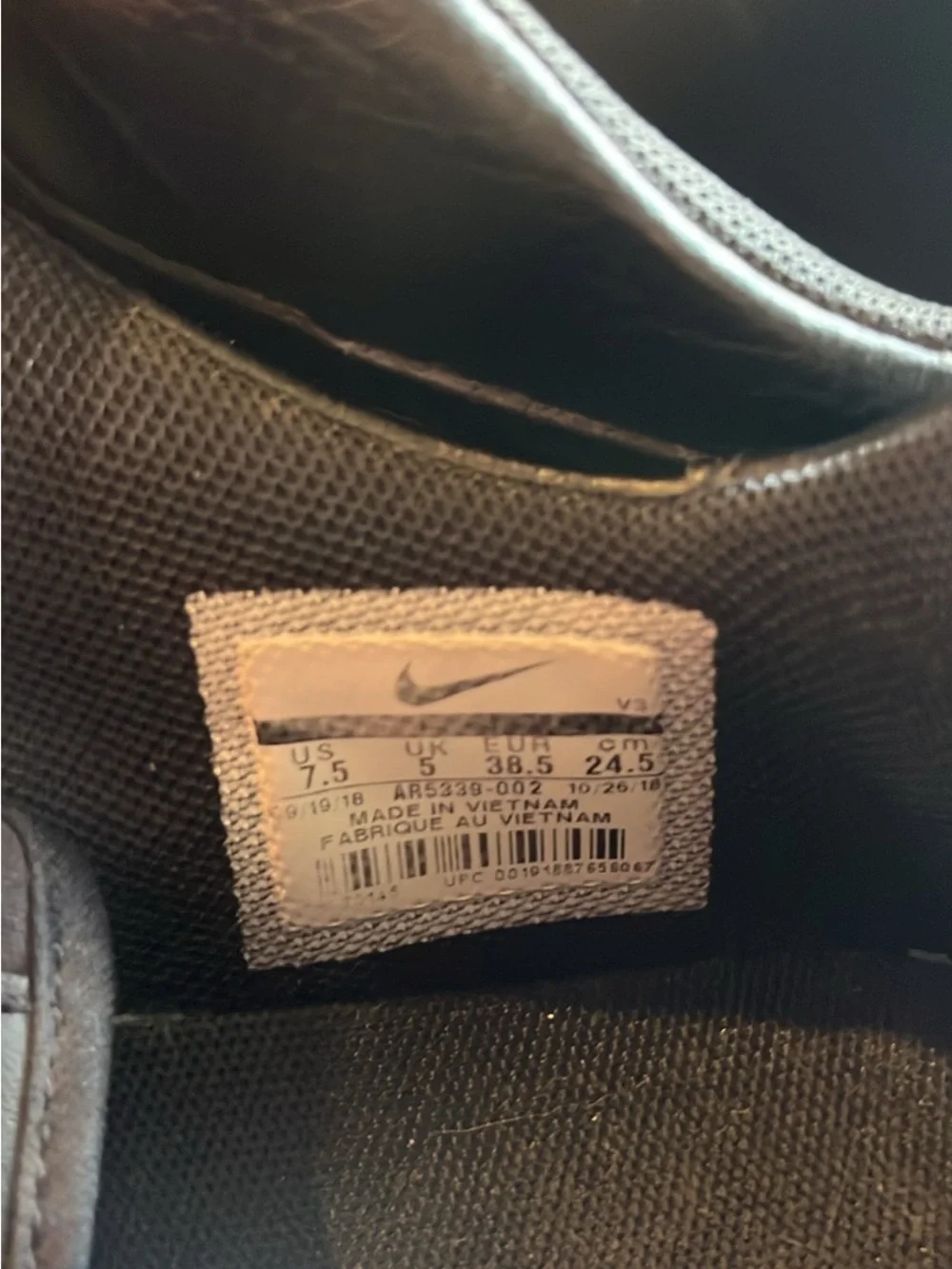 Nike Black Leather Low-Top Sneakers with Cream Sole